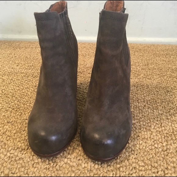 Jeffrey Campbell Boots size 6.5 - Picture 2 of 3